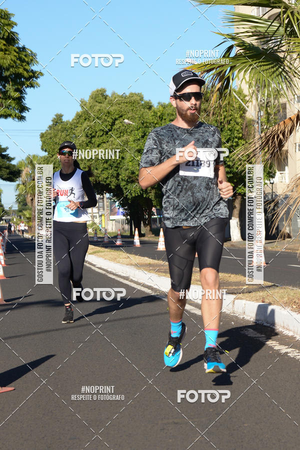 Buy your photos of the eventMEIA MARATONA DE UBERABA on Fotop