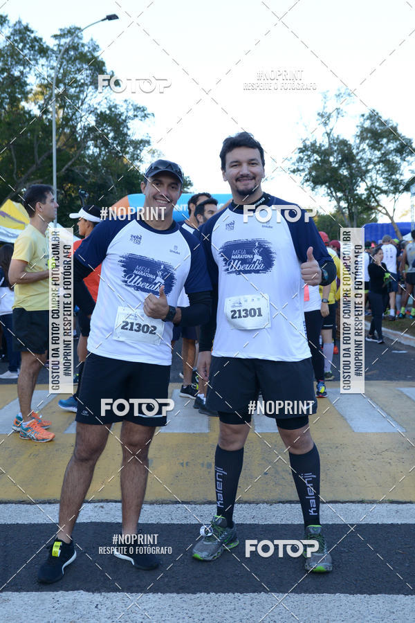 Buy your photos of the eventMEIA MARATONA DE UBERABA on Fotop