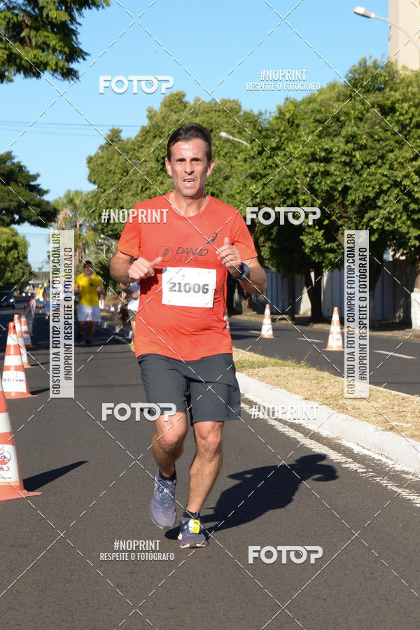 Buy your photos of the eventMEIA MARATONA DE UBERABA on Fotop