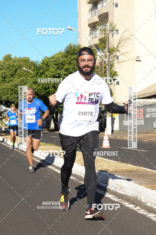 Buy your photos of the eventMEIA MARATONA DE UBERABA on Fotop