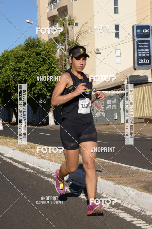 Buy your photos of the eventMEIA MARATONA DE UBERABA on Fotop