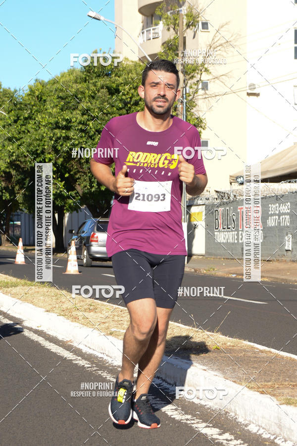 Buy your photos of the eventMEIA MARATONA DE UBERABA on Fotop