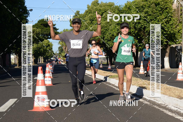 Buy your photos of the eventMEIA MARATONA DE UBERABA on Fotop