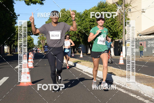 Buy your photos of the eventMEIA MARATONA DE UBERABA on Fotop