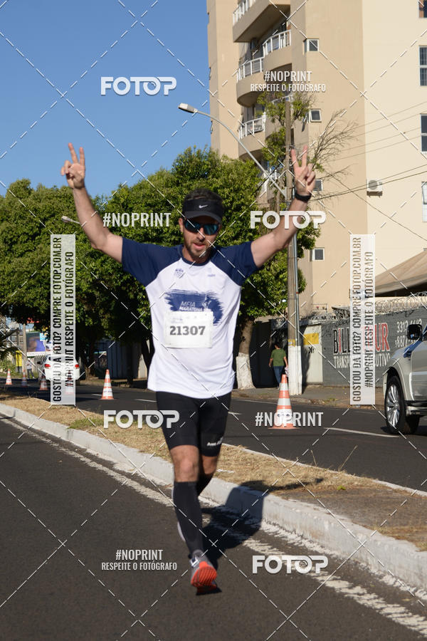 Buy your photos of the eventMEIA MARATONA DE UBERABA on Fotop