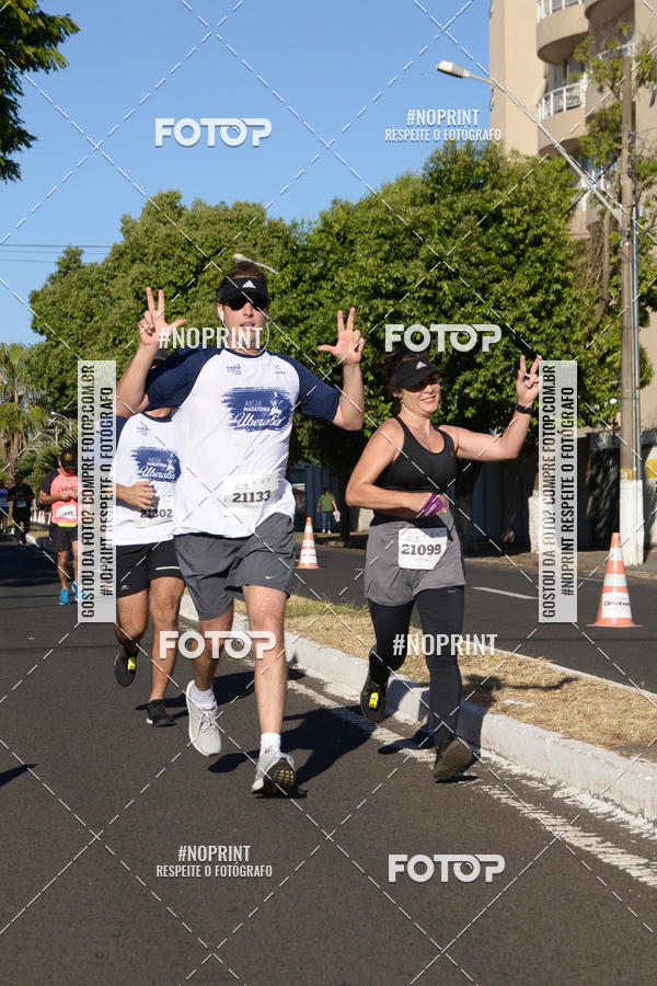 Buy your photos of the eventMEIA MARATONA DE UBERABA on Fotop