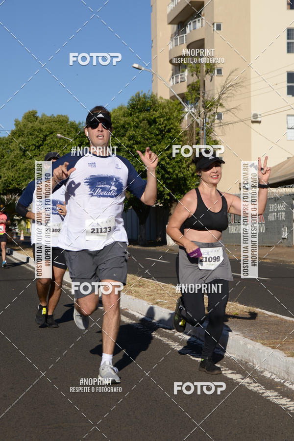 Buy your photos of the eventMEIA MARATONA DE UBERABA on Fotop