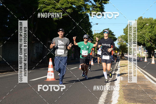 Buy your photos of the eventMEIA MARATONA DE UBERABA on Fotop