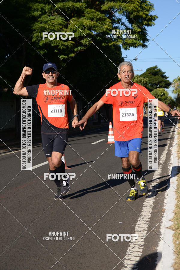 Buy your photos of the eventMEIA MARATONA DE UBERABA on Fotop