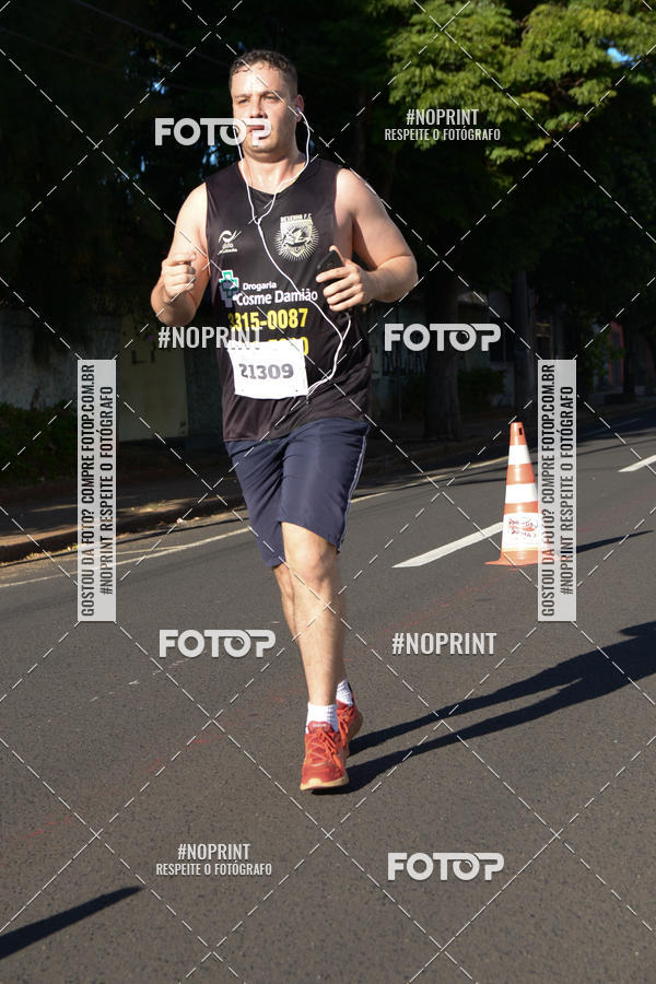 Buy your photos of the eventMEIA MARATONA DE UBERABA on Fotop