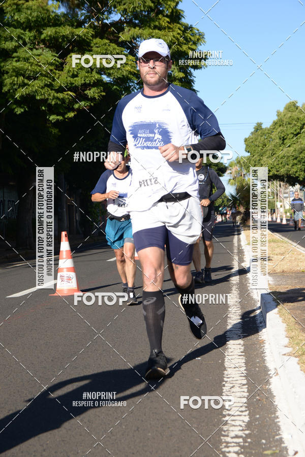 Buy your photos of the eventMEIA MARATONA DE UBERABA on Fotop