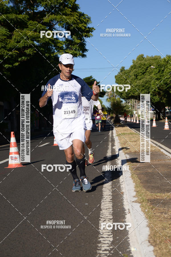 Buy your photos of the eventMEIA MARATONA DE UBERABA on Fotop