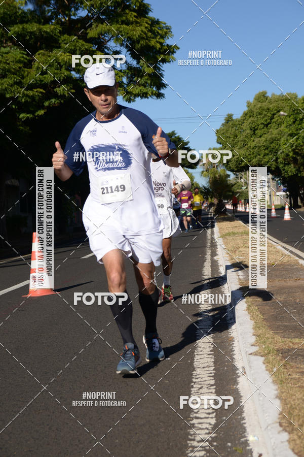Buy your photos of the eventMEIA MARATONA DE UBERABA on Fotop