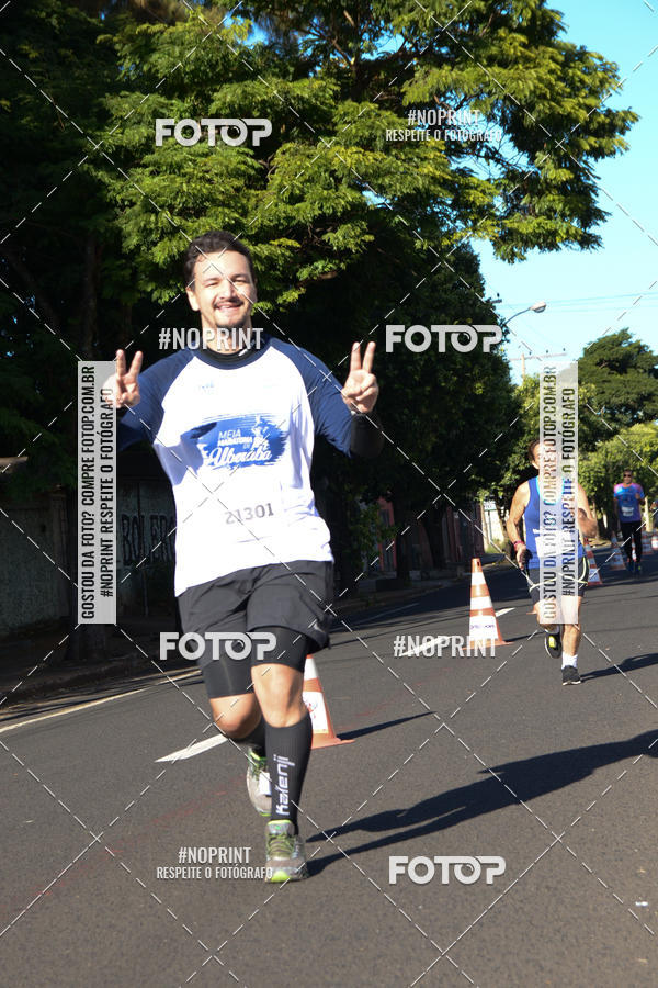 Buy your photos of the eventMEIA MARATONA DE UBERABA on Fotop