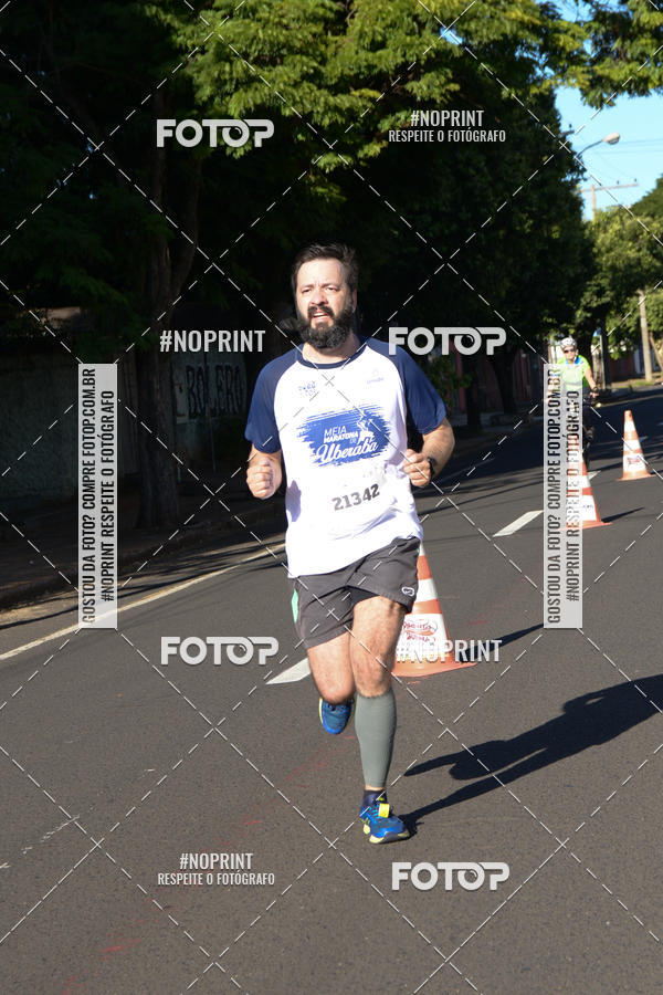 Buy your photos of the eventMEIA MARATONA DE UBERABA on Fotop