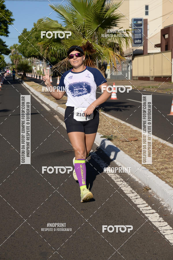 Buy your photos of the eventMEIA MARATONA DE UBERABA on Fotop