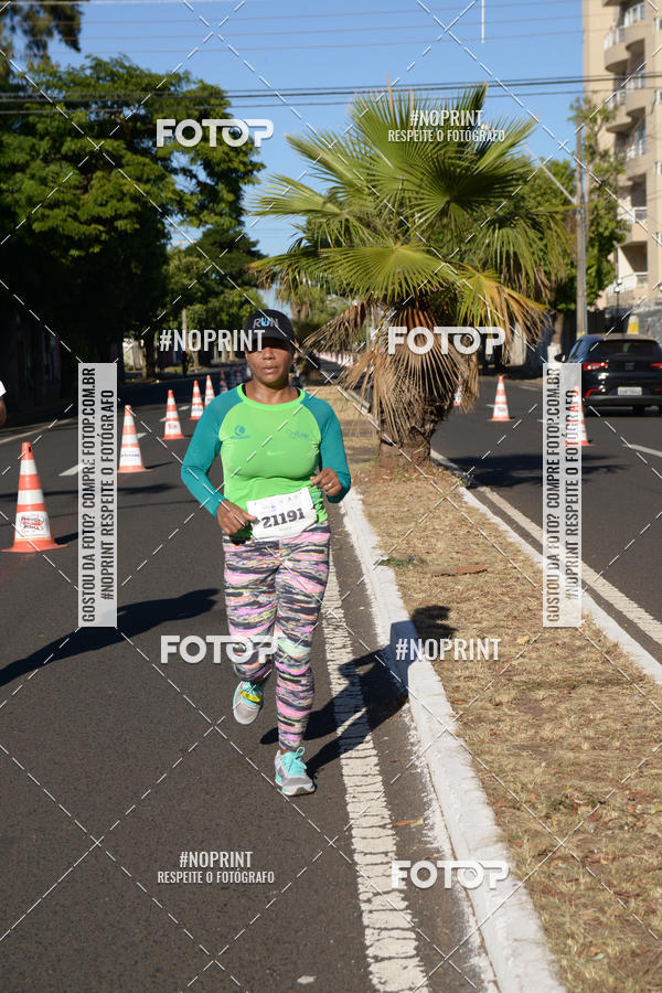Buy your photos of the eventMEIA MARATONA DE UBERABA on Fotop
