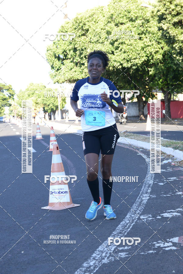 Buy your photos of the eventMEIA MARATONA DE UBERABA on Fotop