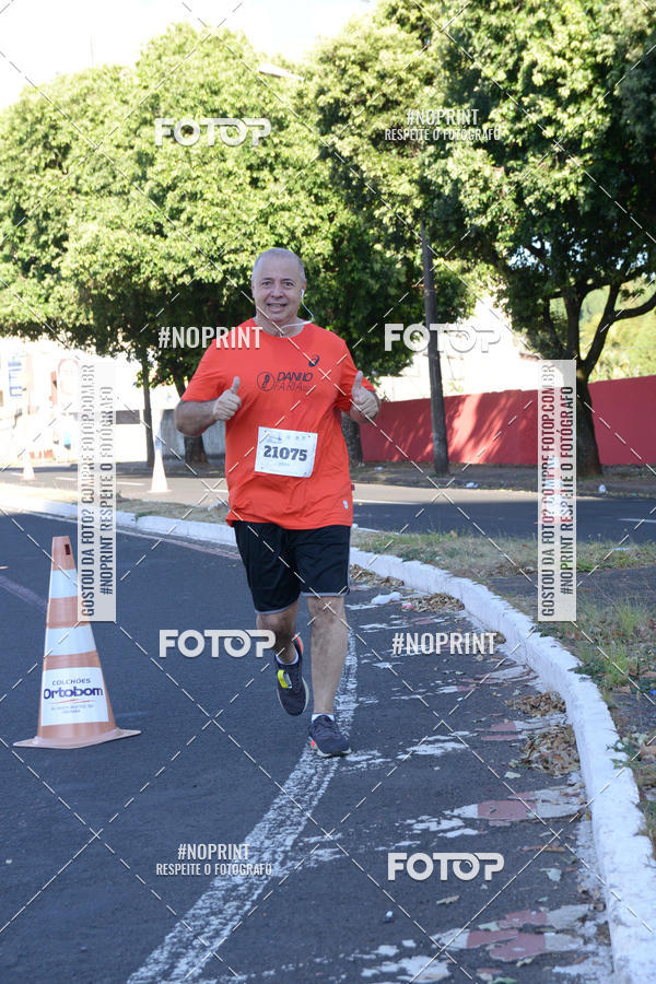 Buy your photos of the eventMEIA MARATONA DE UBERABA on Fotop