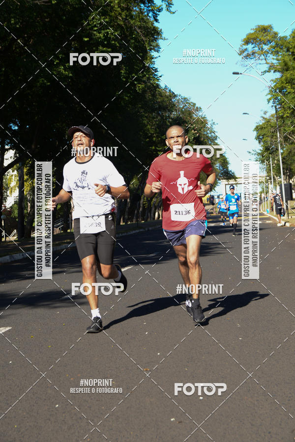 Buy your photos of the eventMEIA MARATONA DE UBERABA on Fotop