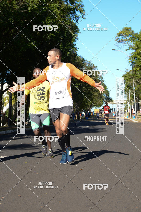 Buy your photos of the eventMEIA MARATONA DE UBERABA on Fotop