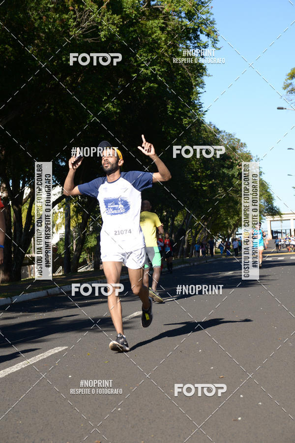 Buy your photos of the eventMEIA MARATONA DE UBERABA on Fotop
