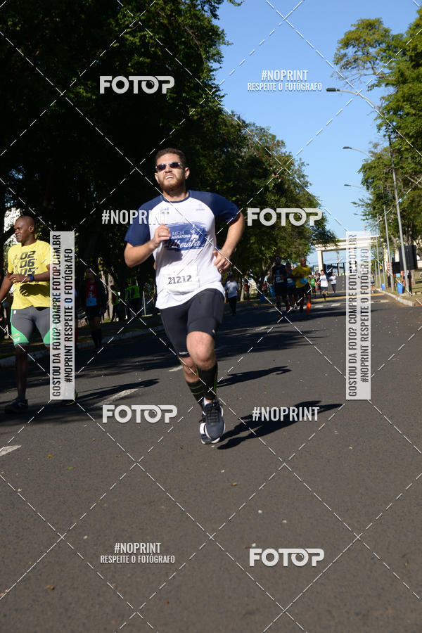 Buy your photos of the eventMEIA MARATONA DE UBERABA on Fotop