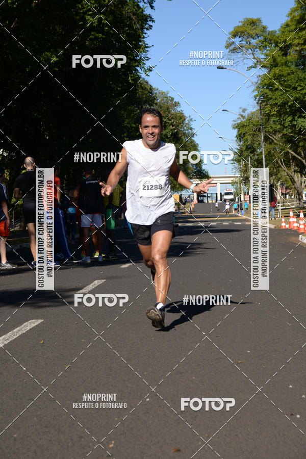 Buy your photos of the eventMEIA MARATONA DE UBERABA on Fotop