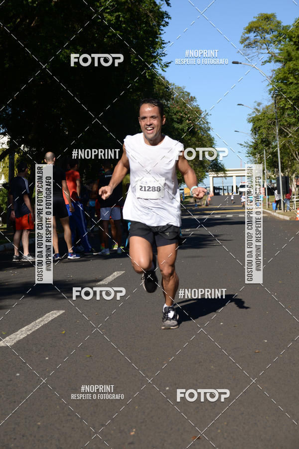 Buy your photos of the eventMEIA MARATONA DE UBERABA on Fotop