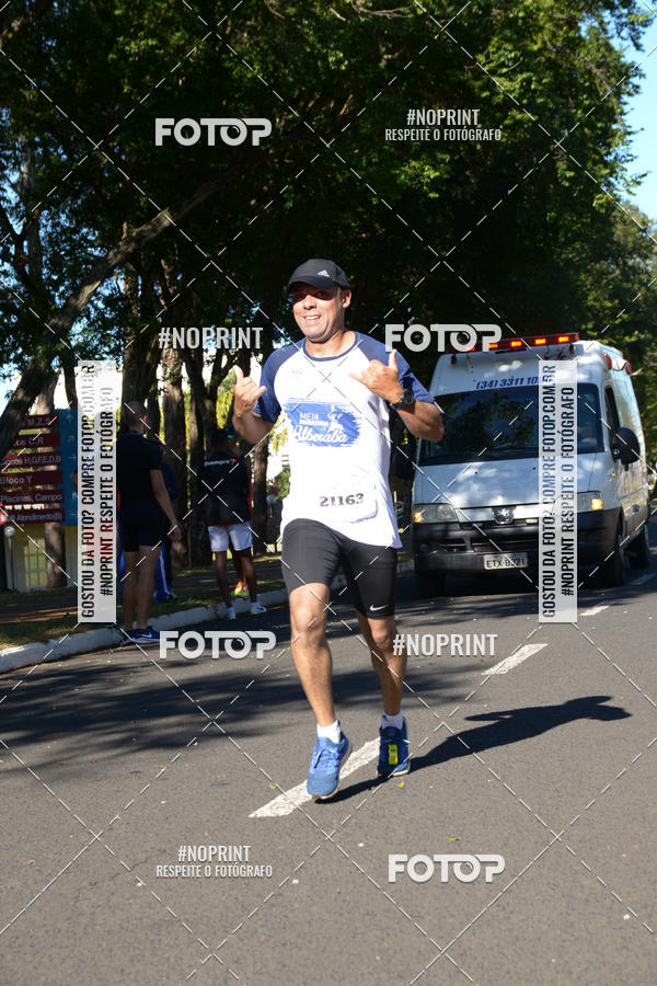 Buy your photos of the eventMEIA MARATONA DE UBERABA on Fotop