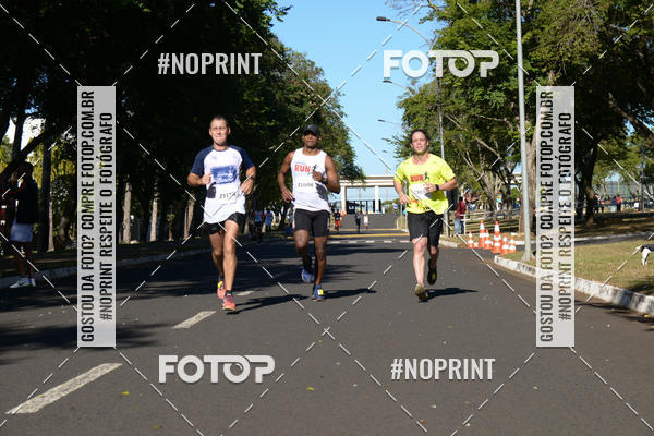 Buy your photos of the eventMEIA MARATONA DE UBERABA on Fotop