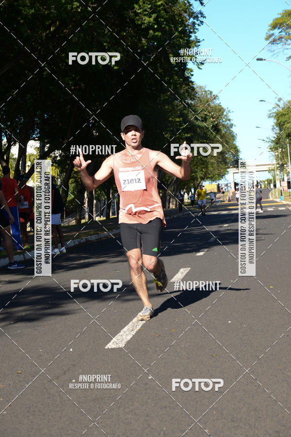 Buy your photos of the eventMEIA MARATONA DE UBERABA on Fotop