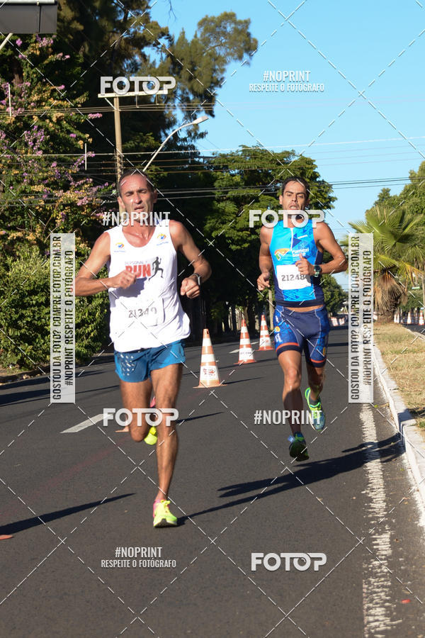 Buy your photos of the eventMEIA MARATONA DE UBERABA on Fotop