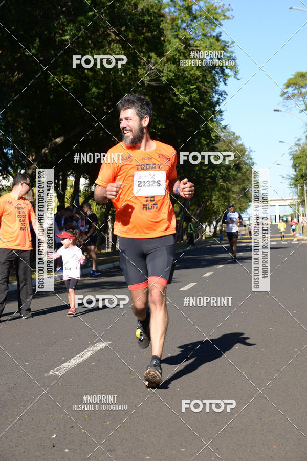 Buy your photos of the eventMEIA MARATONA DE UBERABA on Fotop