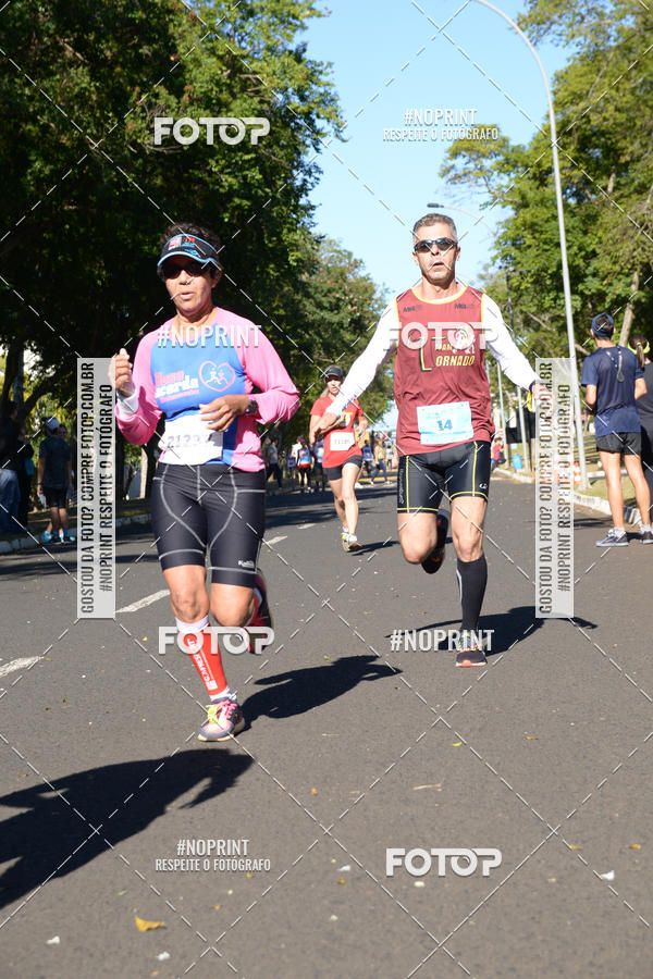 Buy your photos of the eventMEIA MARATONA DE UBERABA on Fotop