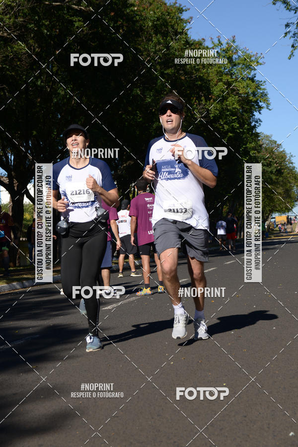 Buy your photos of the eventMEIA MARATONA DE UBERABA on Fotop