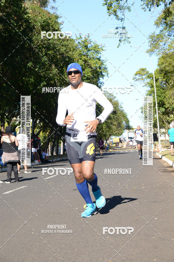 Buy your photos of the eventMEIA MARATONA DE UBERABA on Fotop