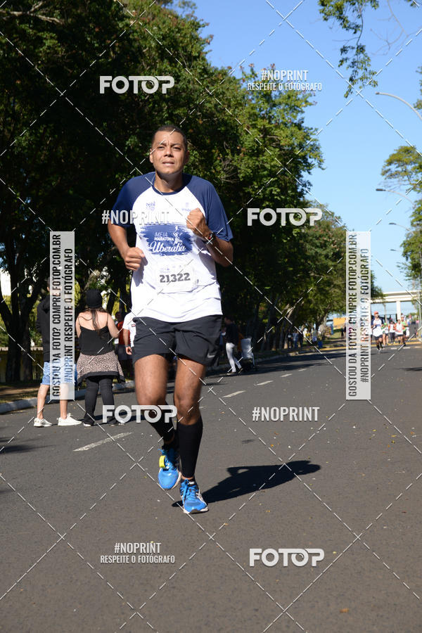 Buy your photos of the eventMEIA MARATONA DE UBERABA on Fotop