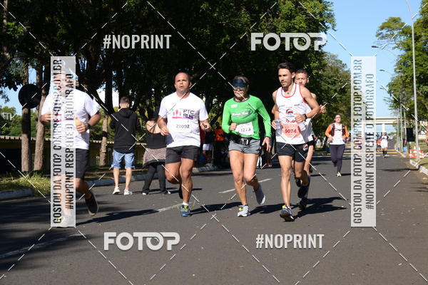 Buy your photos of the eventMEIA MARATONA DE UBERABA on Fotop