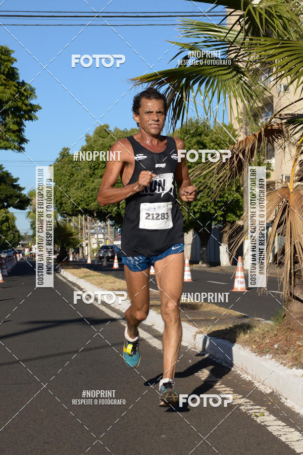 Buy your photos of the eventMEIA MARATONA DE UBERABA on Fotop