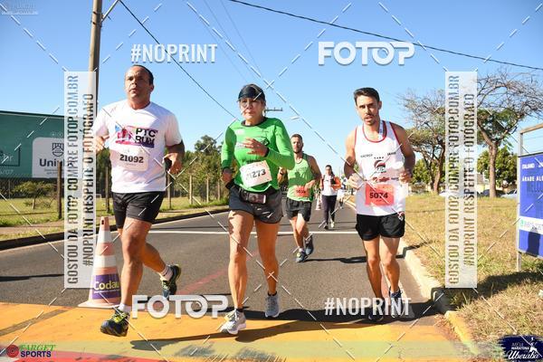 Buy your photos of the eventMEIA MARATONA DE UBERABA on Fotop