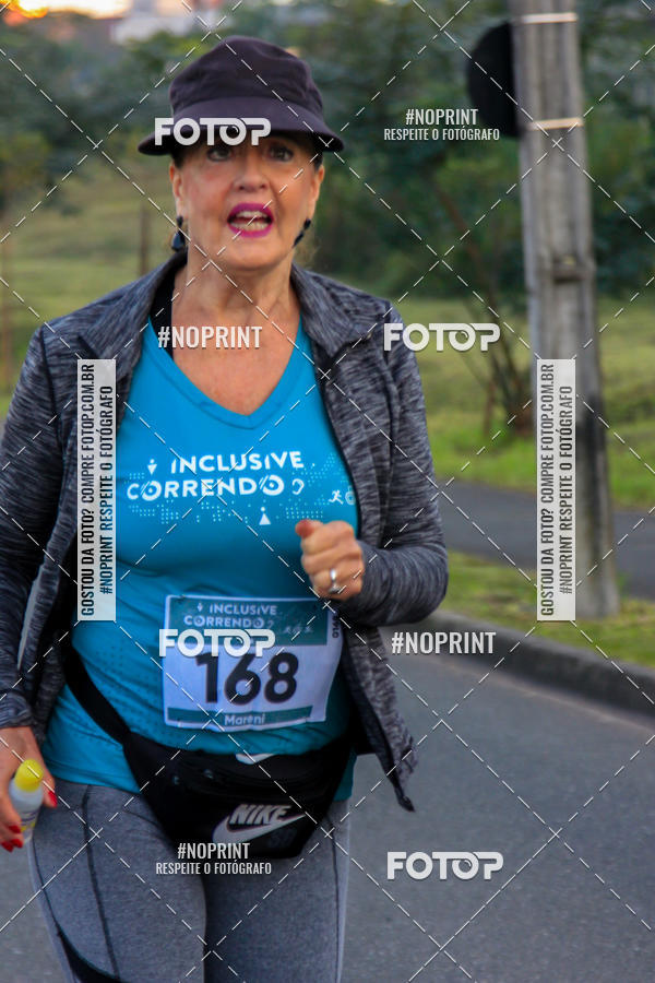 Compre suas fotos do eventoCorrida Inclusive Correndo no Fotop