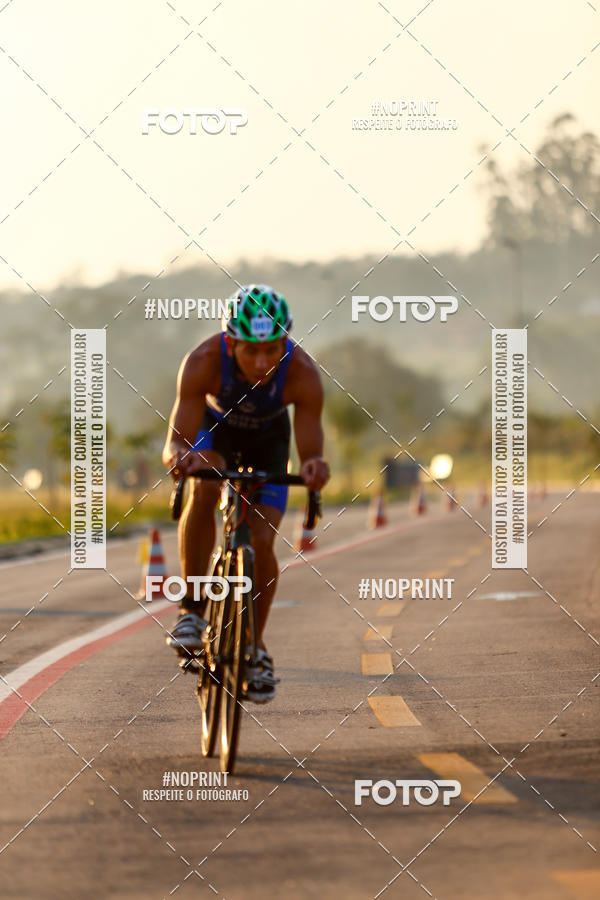 Buy your photos of the eventBLUE SERIES TRIATHLON INDAIATUBA 2019 on Fotop