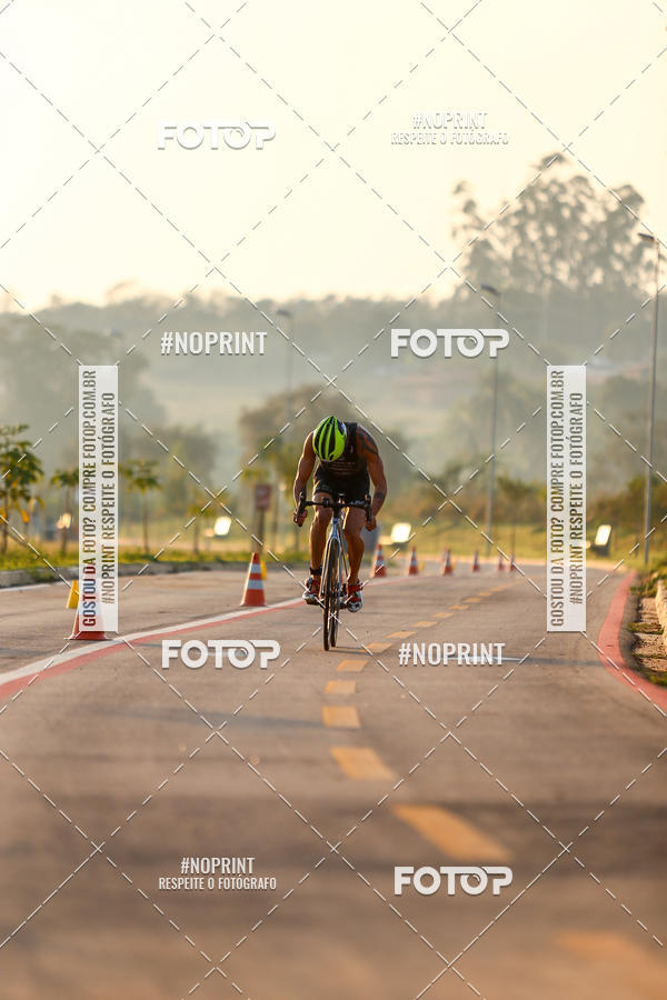 Buy your photos of the eventBLUE SERIES TRIATHLON INDAIATUBA 2019 on Fotop