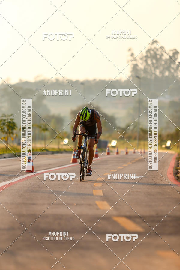 Buy your photos of the eventBLUE SERIES TRIATHLON INDAIATUBA 2019 on Fotop