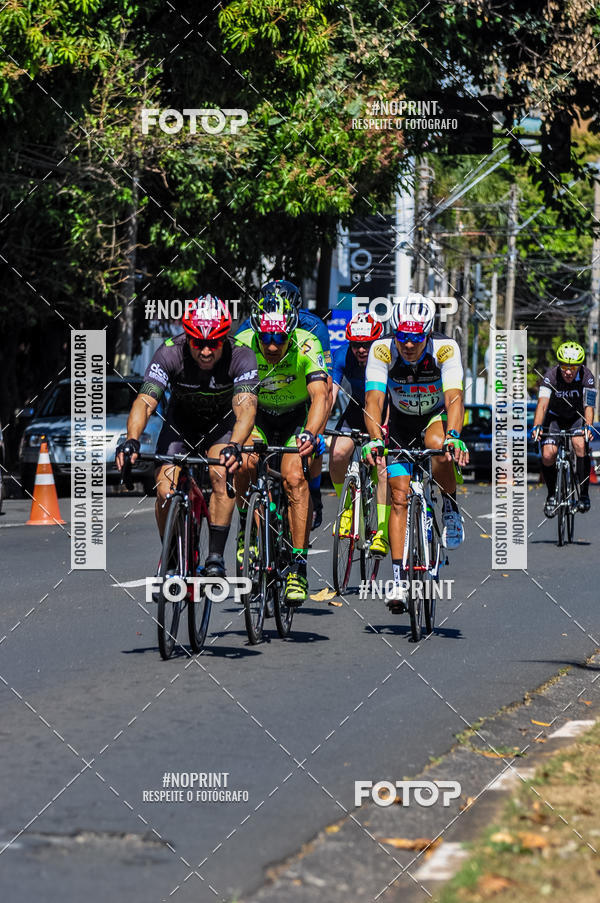 Achetez vos photos de l'vnement5 GP Campinas de Ciclismo sur Fotop