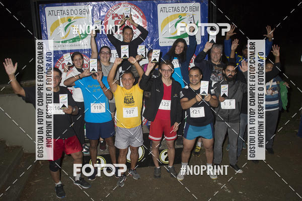 Buy your photos of the eventCLASSIC NIGHT RUNNING - Equipe ASI on Fotop