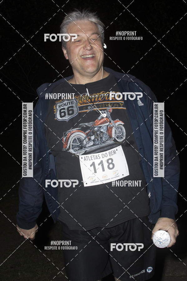 Buy your photos of the eventCLASSIC NIGHT RUNNING - Equipe ASI on Fotop