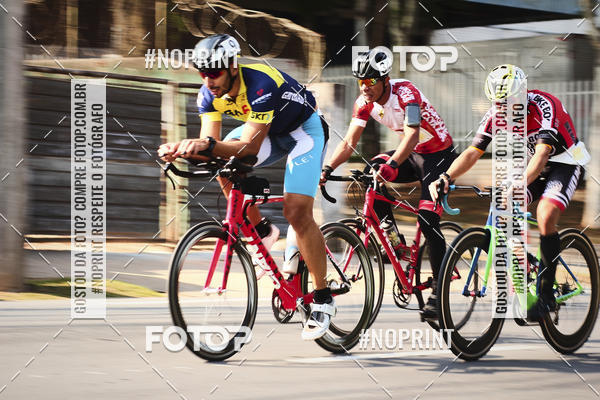 Buy your photos of the eventThunder Man Duathlon Series  on Fotop