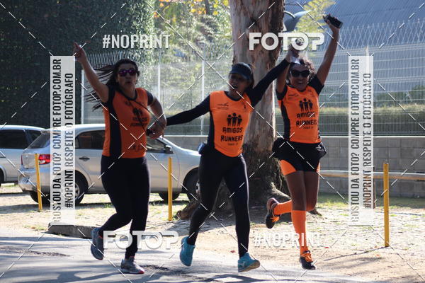 Buy your photos of the eventTreino De Aniversario Amigos Runners Taubate on Fotop
